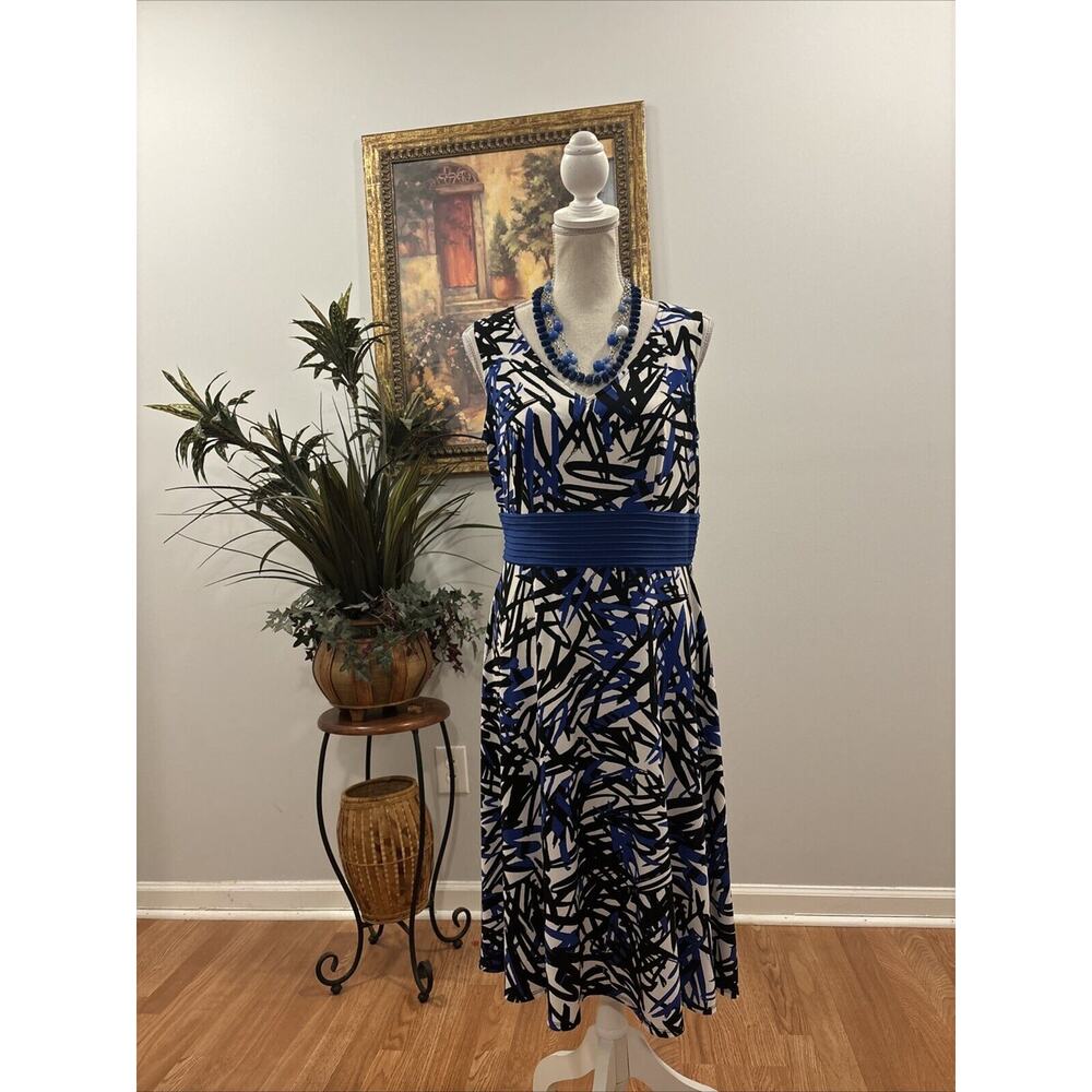 DANNY & NICOLE Dress Women's Size 10 Black Blue Fit-n-Flare Sleeveless Length41”